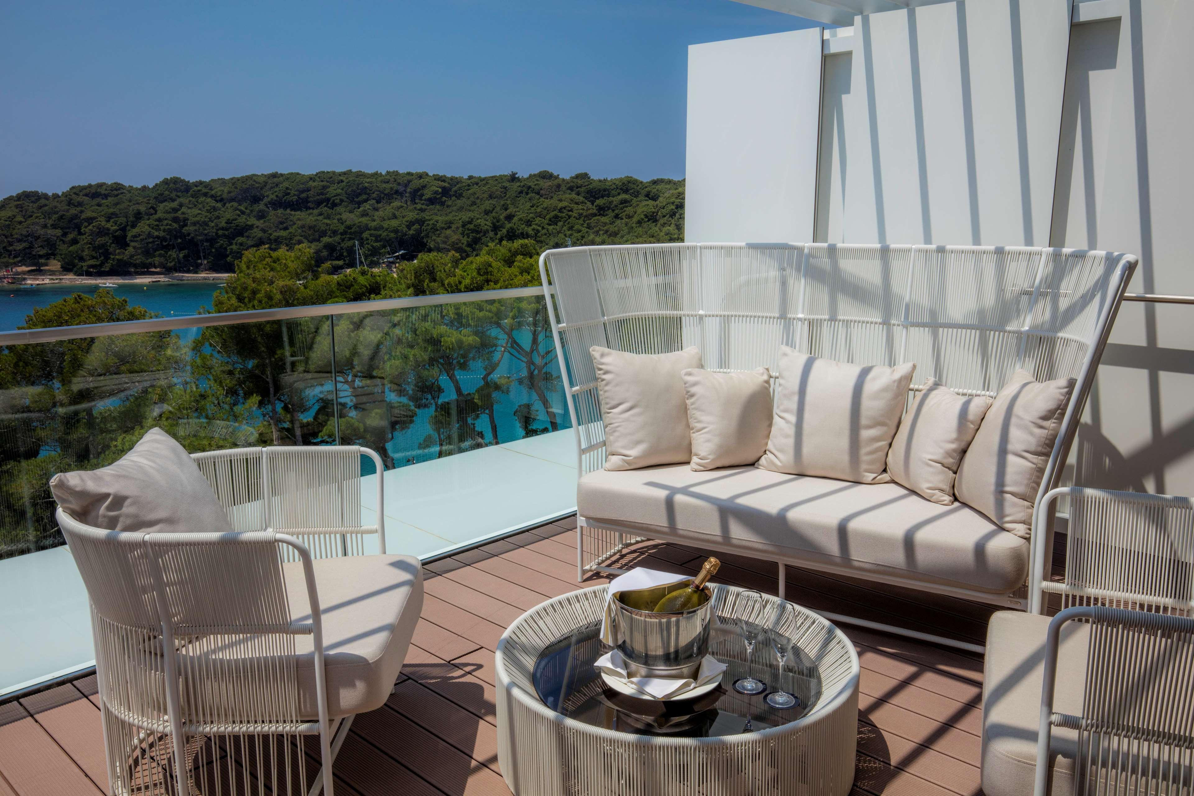Hotel Bellevue Mali Losinj Exterior photo