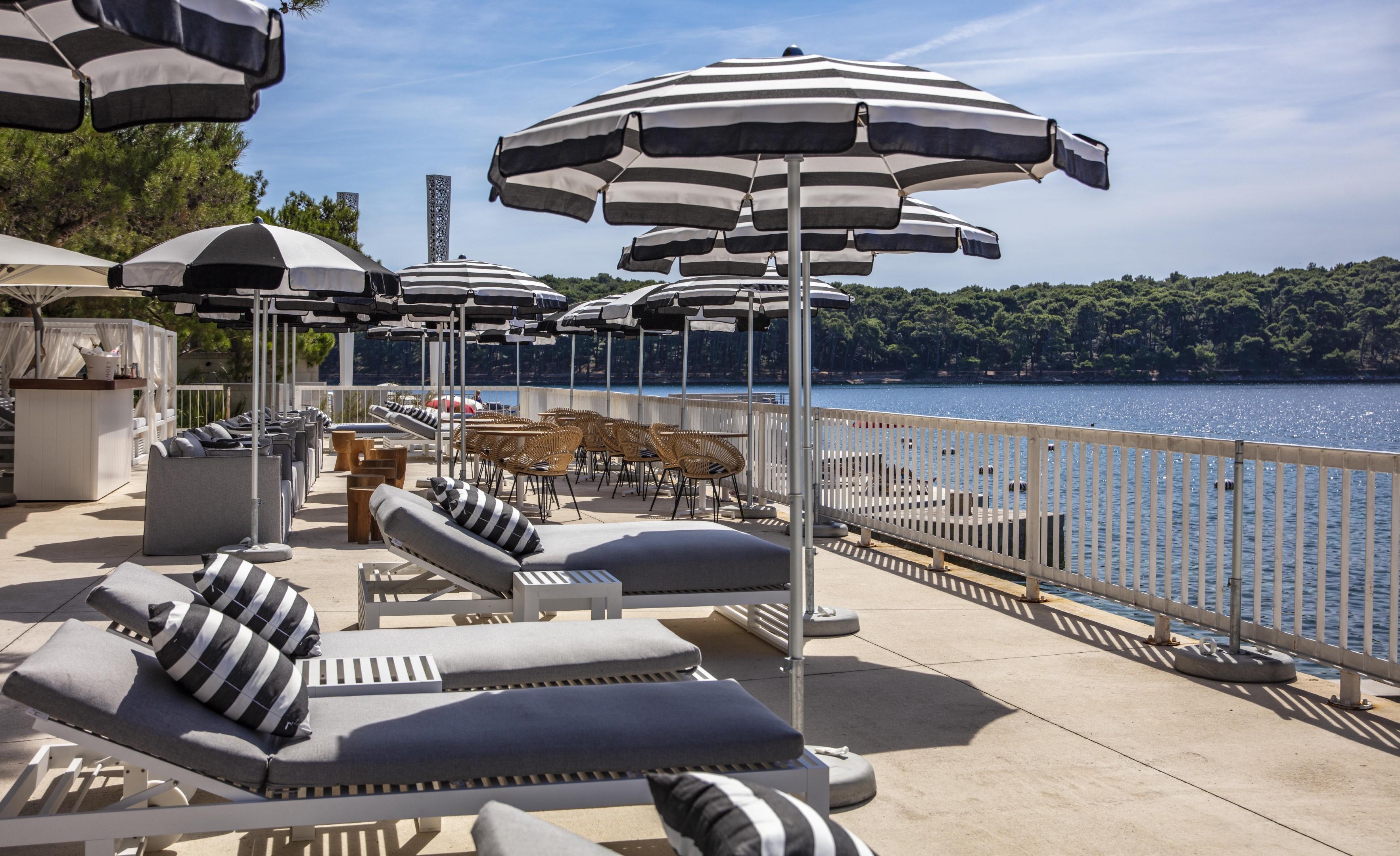 Hotel Bellevue Mali Losinj Exterior photo